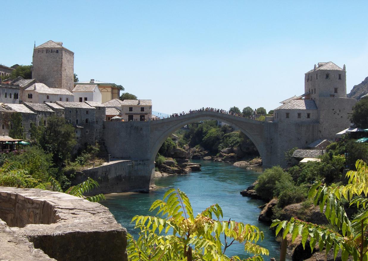 Le vieux pont de Mostar (Bosnie-Herzégovine) ©Stéphanie Rolland-Traina